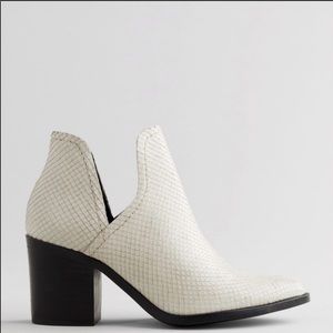 Steve Madden Petra Open Side Bootie White Snake
